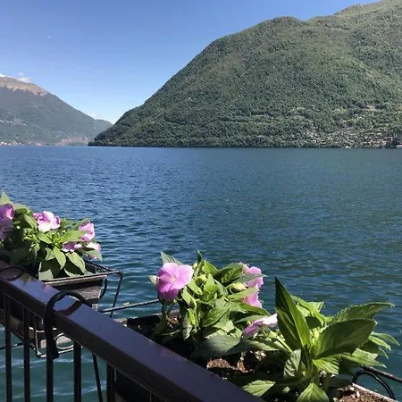 Apartamento Stunning Balcony Over Lake Como - *