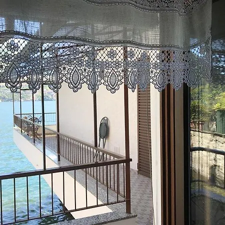 Apartamento Stunning Balcony Over Lake Como - *